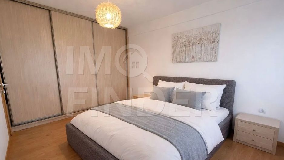 Apartament cu 3 camere în Zorilor strada Rapsodiei - Poză 1