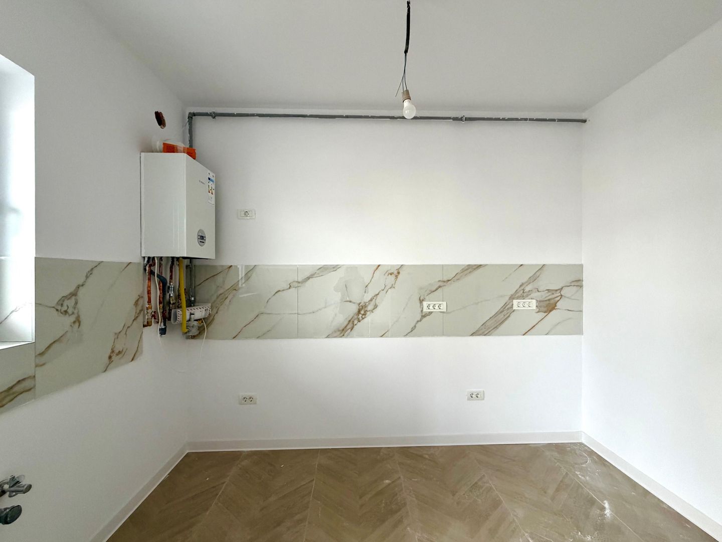 Apartament cu 3 camere  - 1850e/mp - Zona Hotel IQ - Giroc - Poză 6