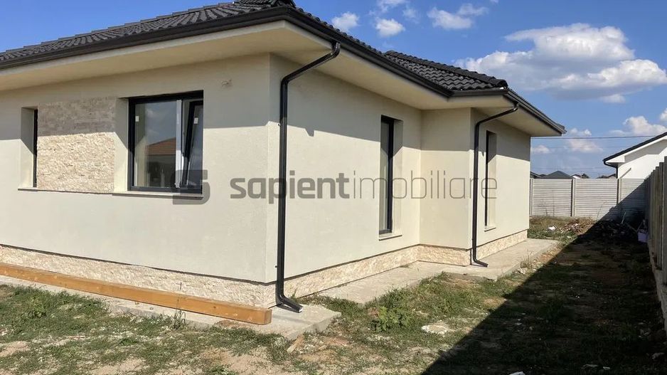 Sapient | Casă în Sântandrei spre ieșirea către loc. Palota - Poză 2