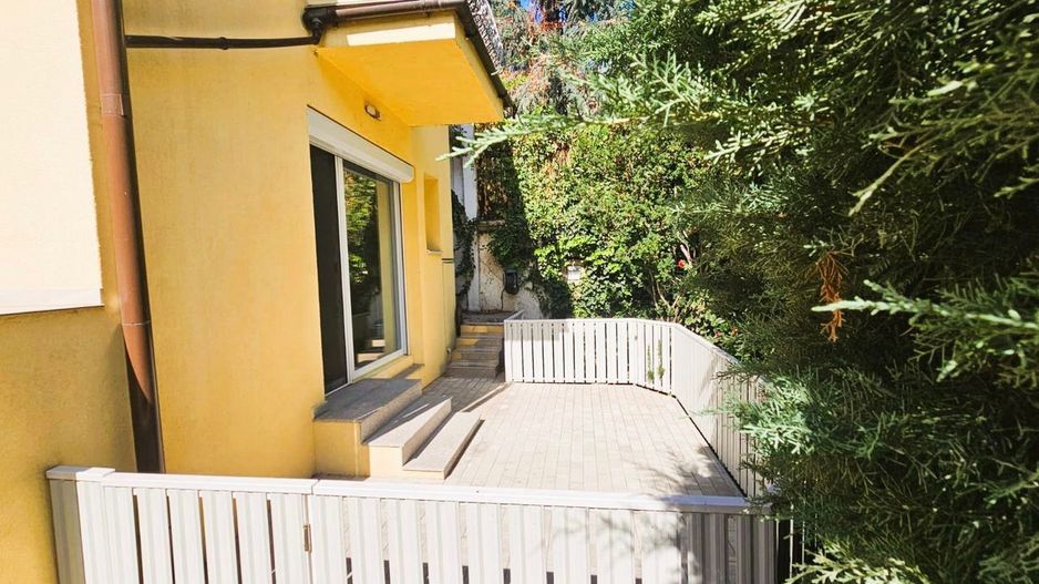 APARTAMENT IN VILĂ | CENTRALĂ PROPRIE | 5 MIN DE METROU UNIRII - Poză 1