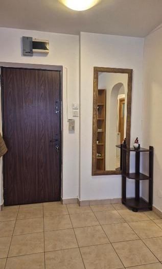 Apartament 2 camere metrou Favorit , luminos, mobilat, parcare inclusa - Poză 13