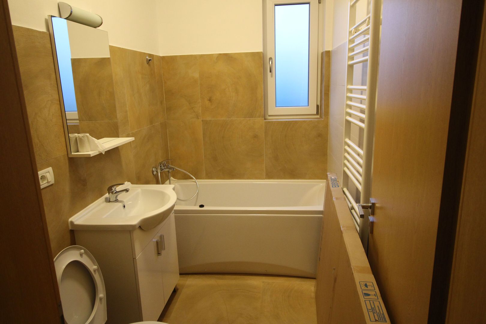 Apartament cu 2 camere de închiriat în zona Braytim - Poză 15