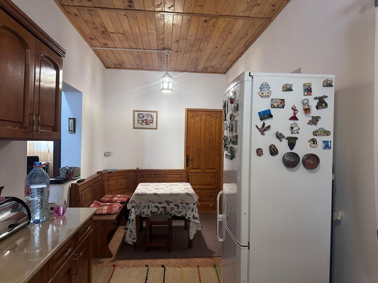 Casă de vânzare în Pucioasa! - Poză 3