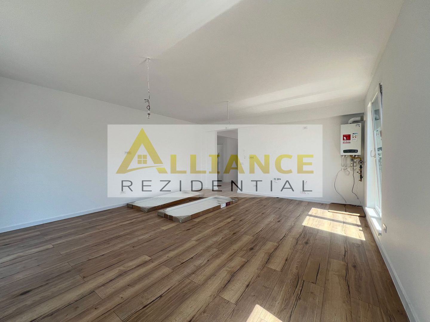 CASA PARTER-4 CAMERE- TEREN 456 MP-Cartierul Nou - Poză 11