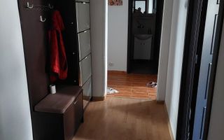 Închiriez apartament - Poză 3