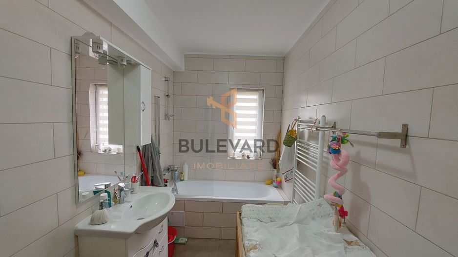 Apartament  cu 2 camere, zona strazii Valea Garboului! - Poză 6