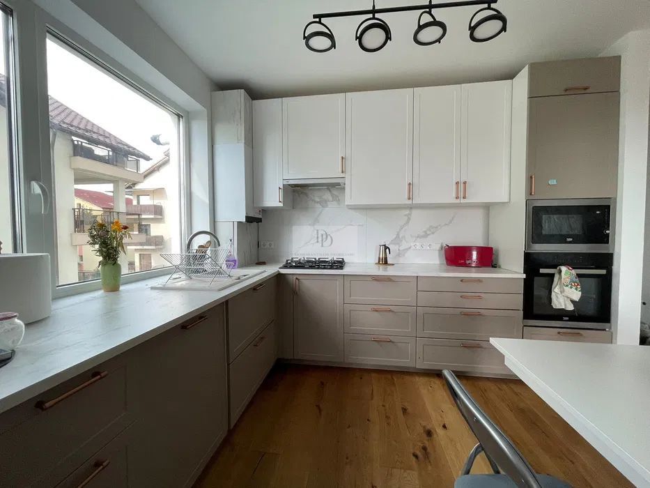Apartament elegant 4 camere | Garaj privat | Cartier Europa - Poză 3
