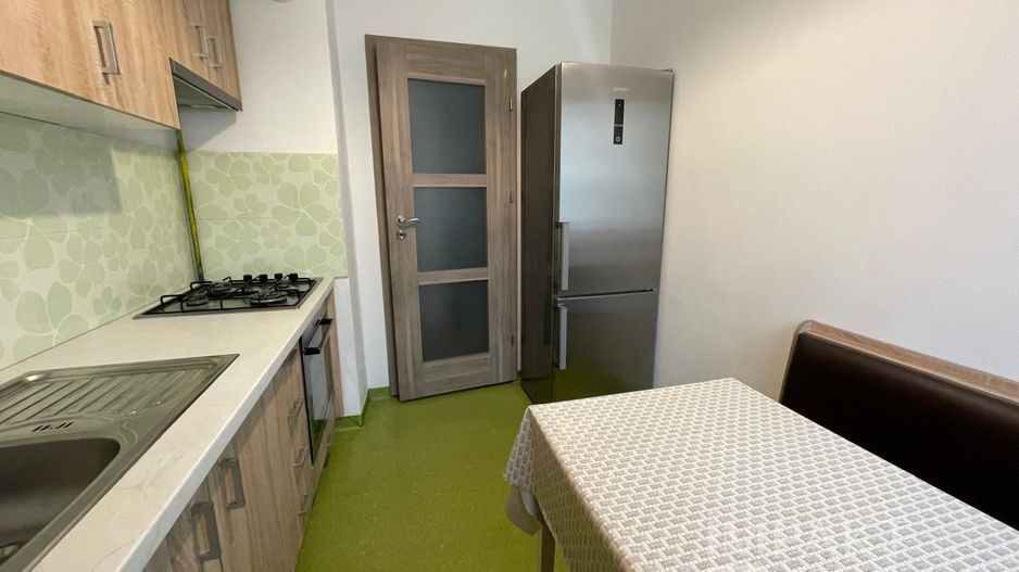 Apartamentu cu 2 camere in zona Semicentrala - Poză 7