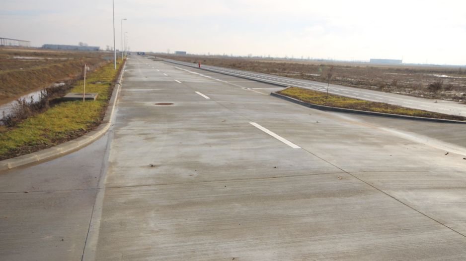 Teren industrial  40 HA - Poză 2