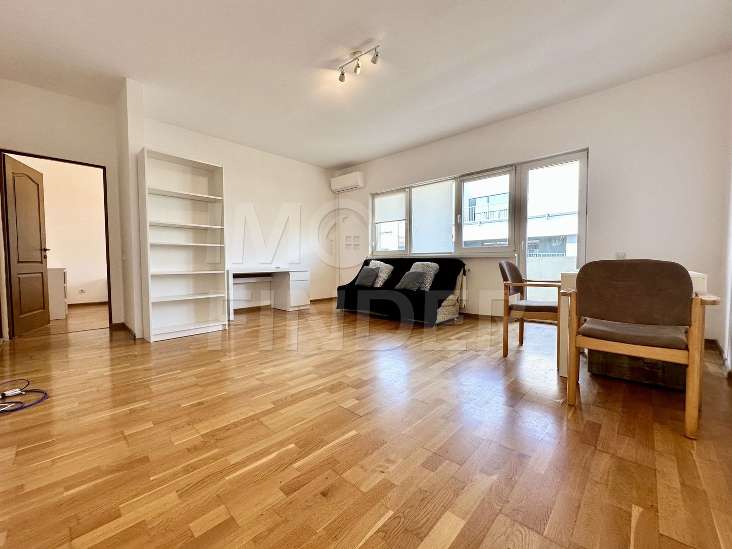 Închiriere 2 camere , Zorilor, lângă hotel Golden Tulip - Poză 4