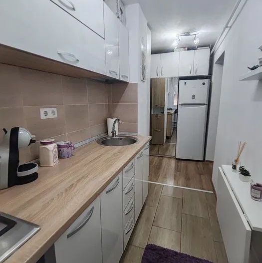 AP. 2 CAMERE- LUJERULUI, CENTRALA PROPRIE, MOBILAT/UTILAT MODERN - Poză 5