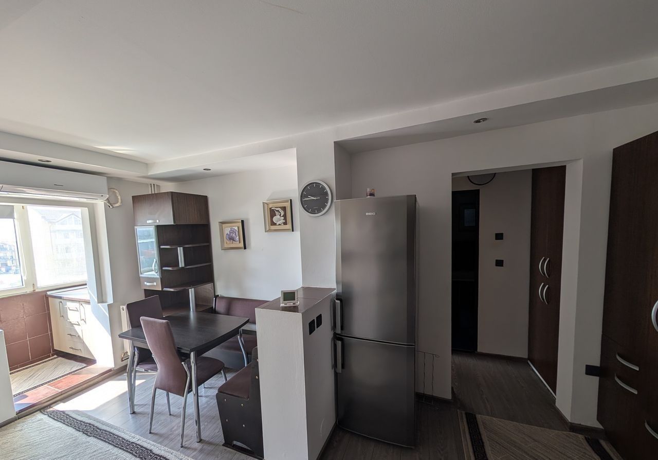 Apartament 2 camere decomandat, zona Kaufland Craiovita noua - Poză 5