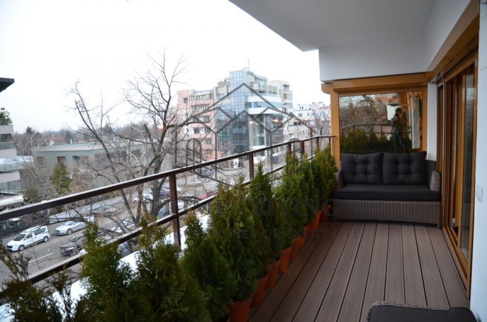 APARTAMENT SPATIOS DE 3 CAMERE LA INCHIRIERE IN ZONA PRIMAVERII - Poză 6