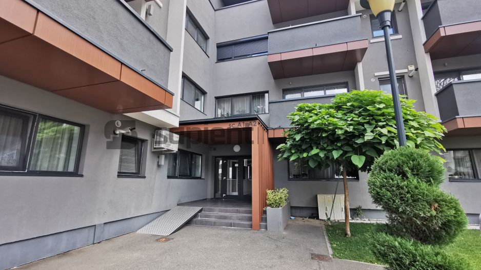 De închiriat apartament cu 3 camere, în Milano 5, Nufărul - Poză 10