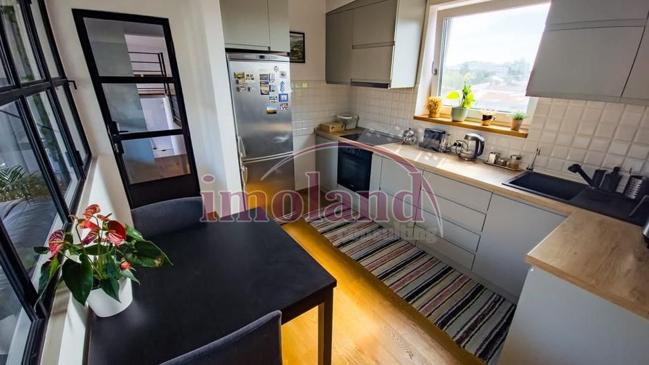 Duplex de poveste - 3 camere - inchiriere - Mitropolie - Poză 11