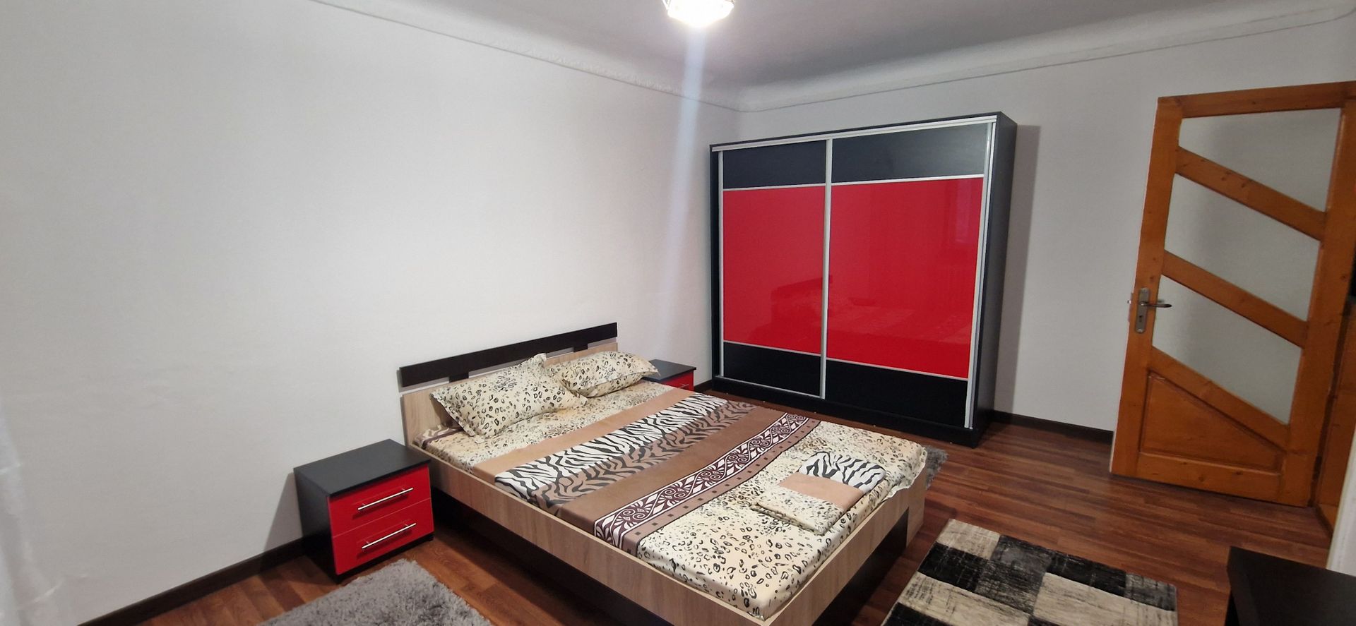 Garsoniera moderna Rovine - Poză 2