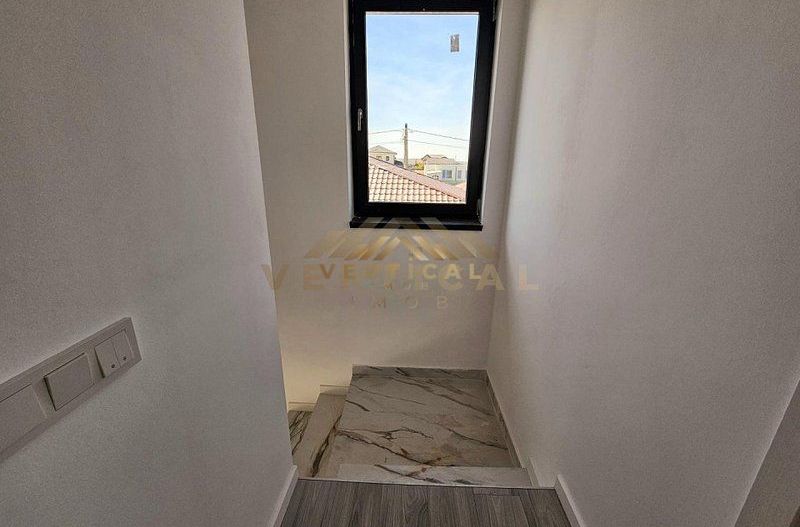 De vanzare casa 4 camere in comuna Berceni - Poză 15