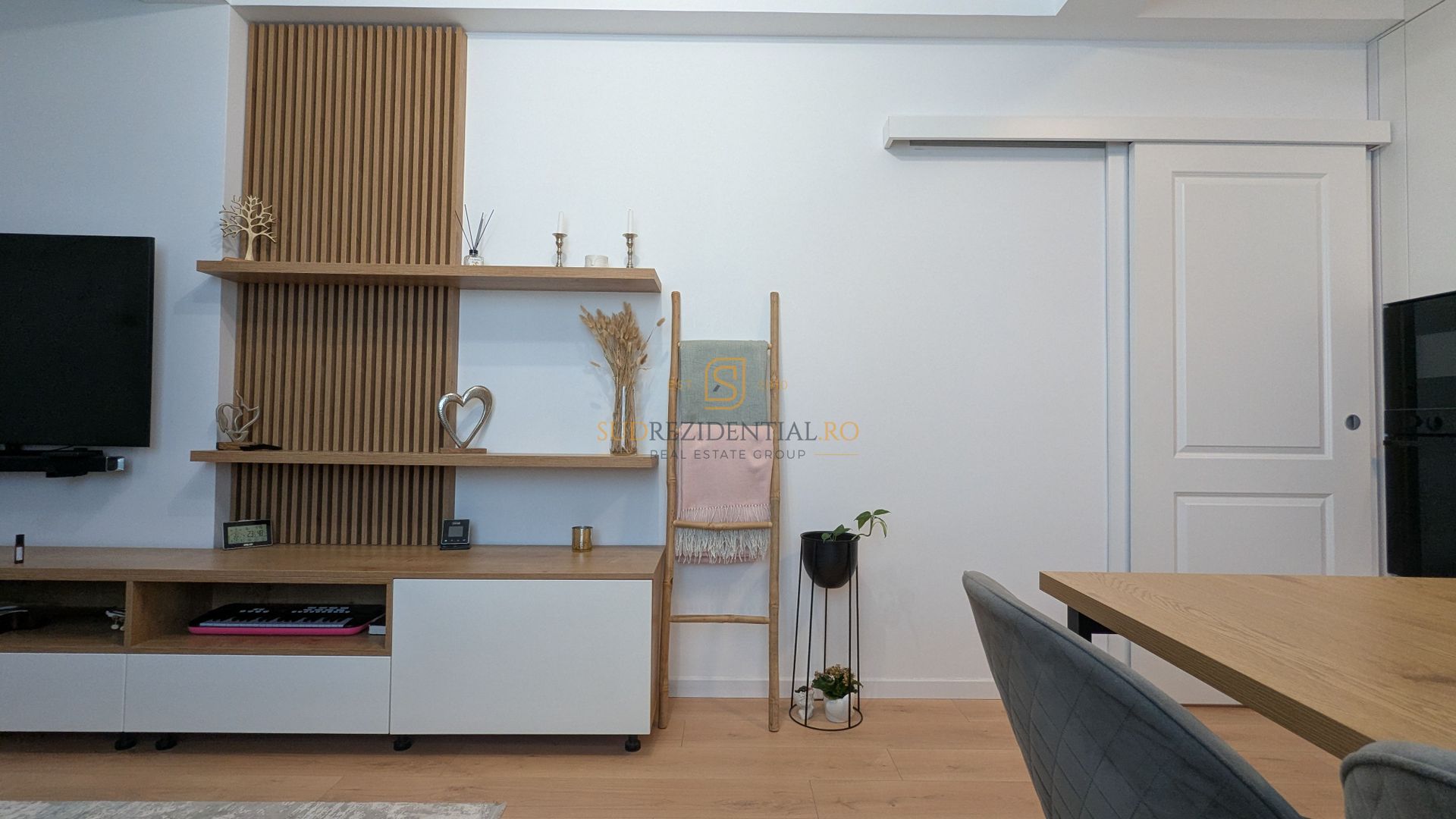 Apartament spatios cu 3 camere, 85,5 mp, 2 balcoane, Popesti-Leordeni - Poză 7