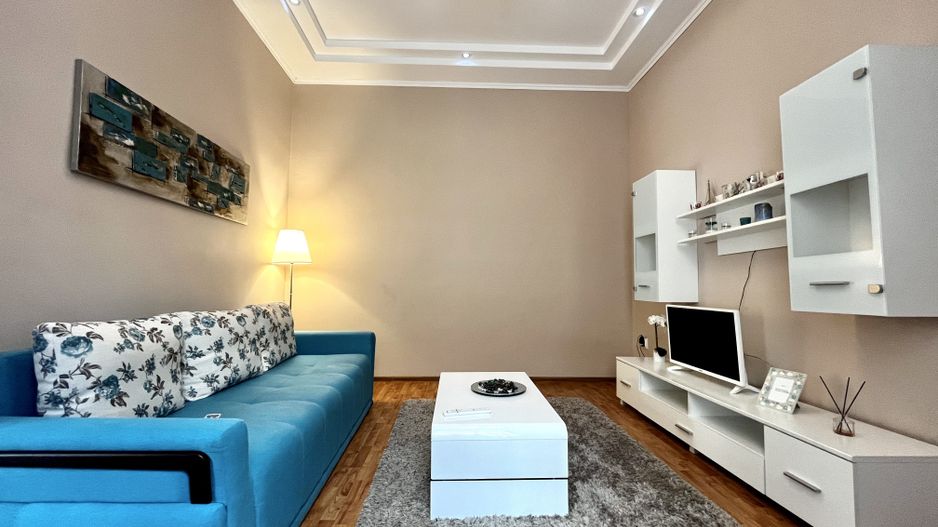 Apartament 2 camere, renovat, in Piața Unirii - Poză 1