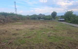 Teren de vânzare în Horpaz, comuna Miroslava – 813 mp + cotă indiviză 187 mp, front stradal 45 mp - Poză 2