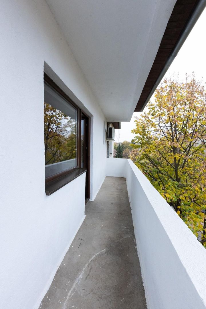 Apartament spatios cu garaj in zona Bogdanesti - Poză 20