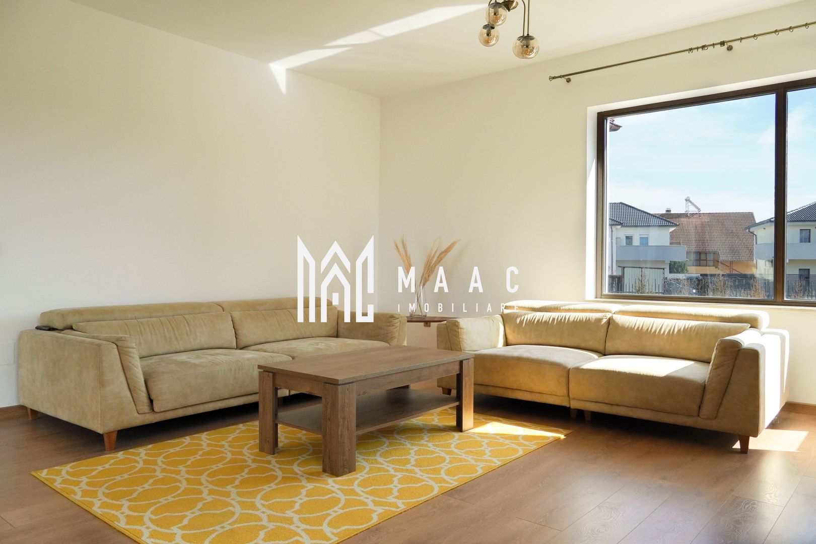 Casa Individuala de LUX | 7 camere | Selimbar - Poză 2