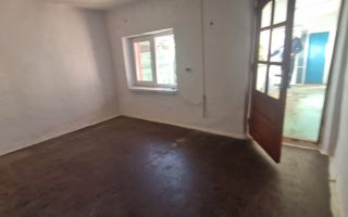 Oportunitate de Investiție casa  în Lumina - Poză 8