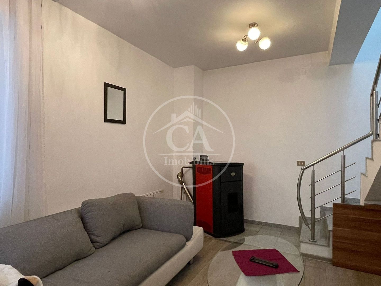 Apartament de vanzare cu 3 camere in zona Central, Oradea - Poză 3