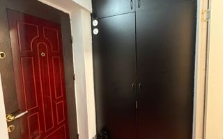 Garsoniera spatioasa, etaj intermediar, zona Garii - Poză 8