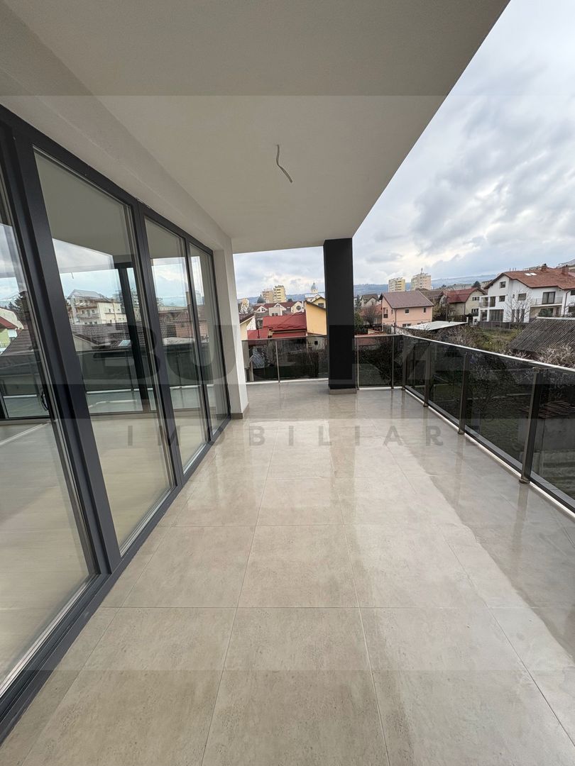 Vila superba 212 mp, parcare, nemobilata, zona Interservisan - Poză 5