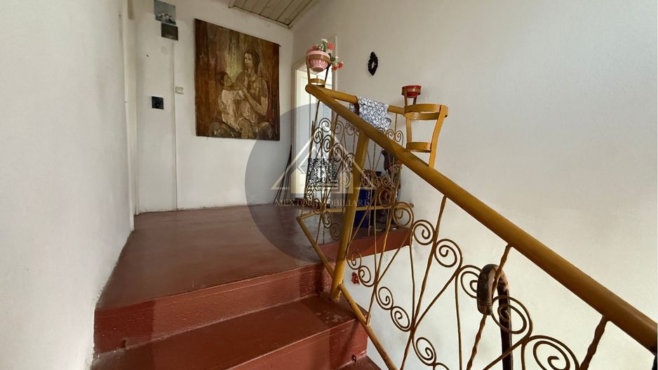 Casa de 5 camere, Semi-Central, Medias - Poză 16