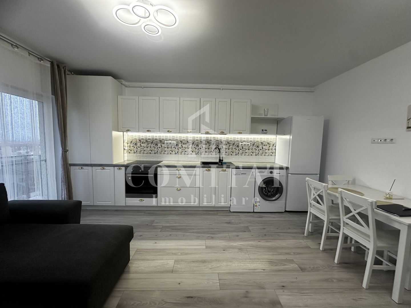 Apartament la cheie | Etaj intermediar | Zona Str Teilor-Floresti - Poză 3