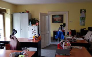 Casa ideala pentru transformare in pensiune - Poză 34