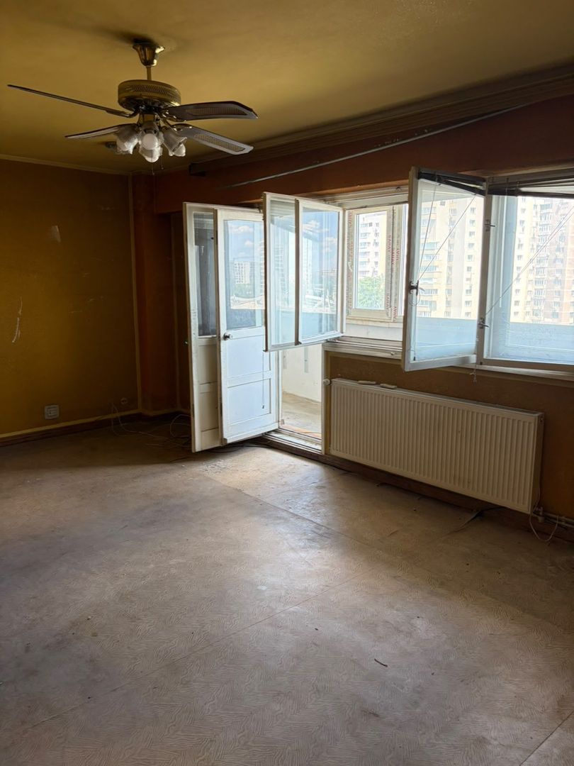 Apartament 4 camere centrala proprie necesita renovare Lujerului - Poză 3