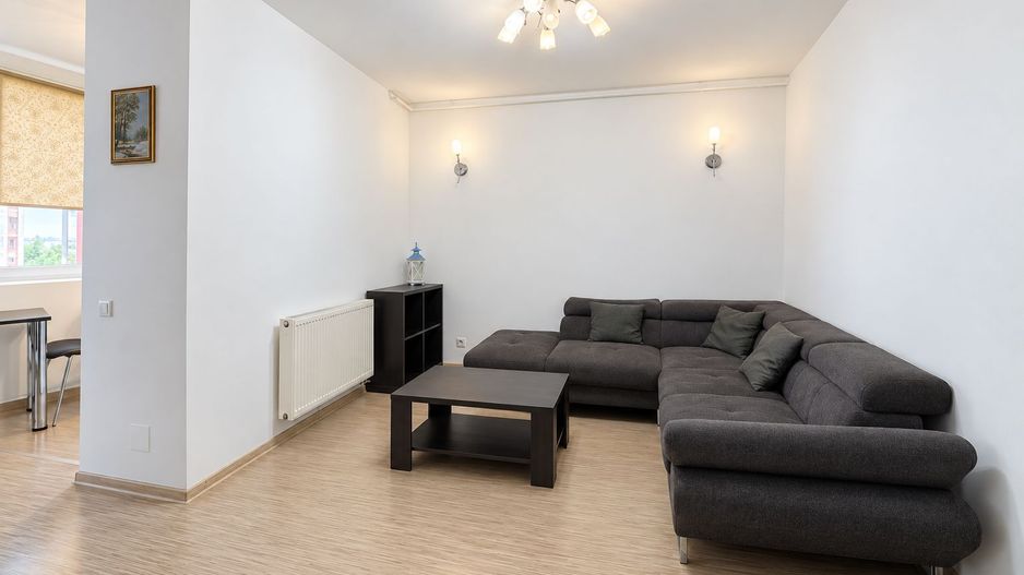 Apartament 2 camere, Ared Kaufland, zona Banu Mărăcine, loc de parcare - Poză 1
