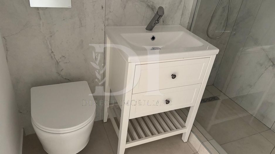 Apartament  de vanzare/ Zona BMW :Floresti - Poză 10