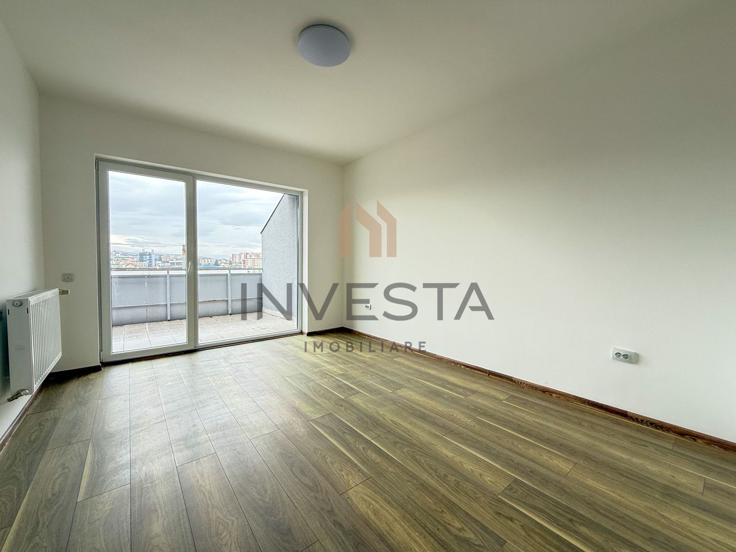 Apartament cu 3 camere si terasa de 43.47! Orientare Vestica! - Poză 9