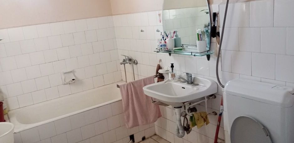 BRASADAS vinde ap 3 cam în casă - zona Botizului. - Poză 6