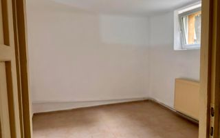 VANZARE Apartament cu 3 camere in zona Grigorescu - Poză 4