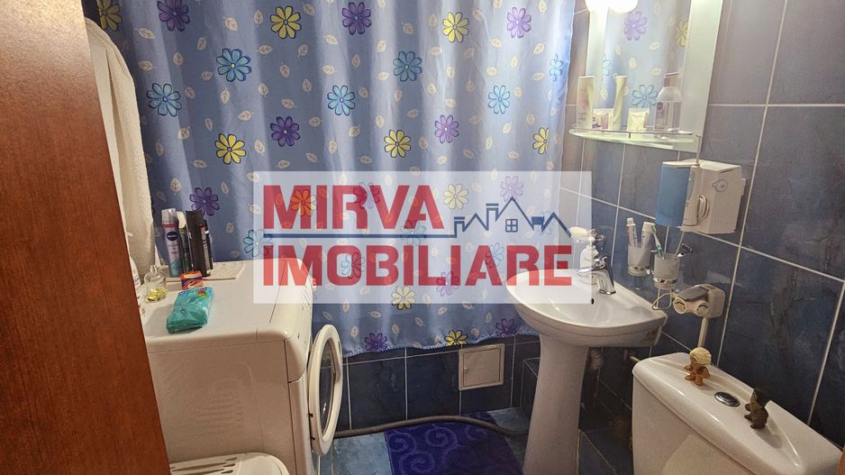 Vanzare apartament 2 camere, mobilat si utilat, in Plopeni - Poză 5
