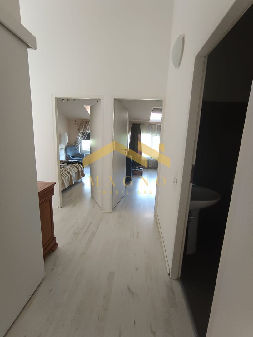 CASA SPATIOASA CU 4 CAMERE CARTIER GRADISTE - Poză 25