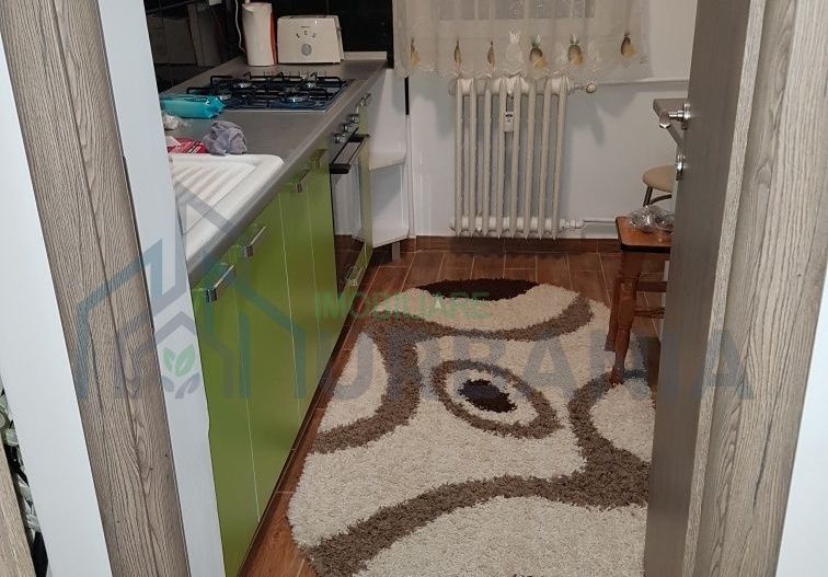 Apartament decomandat, 2 camere, 47 mp, Păcurari/Canta, Bulevard, vânzare - Poză 2