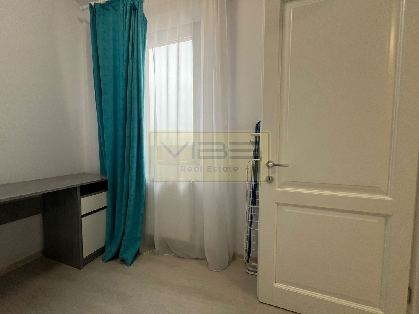 Apartament 2 camere mobilat/intabulat  Galata -  1km Belvedere - Poză 16