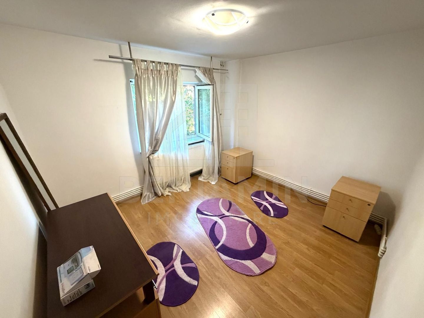 3 camere decomandat cu 2 bai Rovine etajul 3 centrala termica 72mp - Poză 7