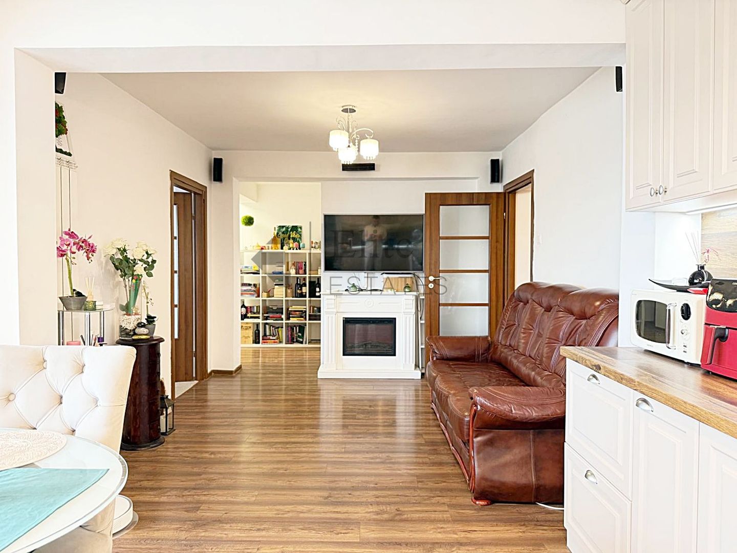 Apartament 4 camere ultracentral in Oradea | View Panoramic - Poză 4