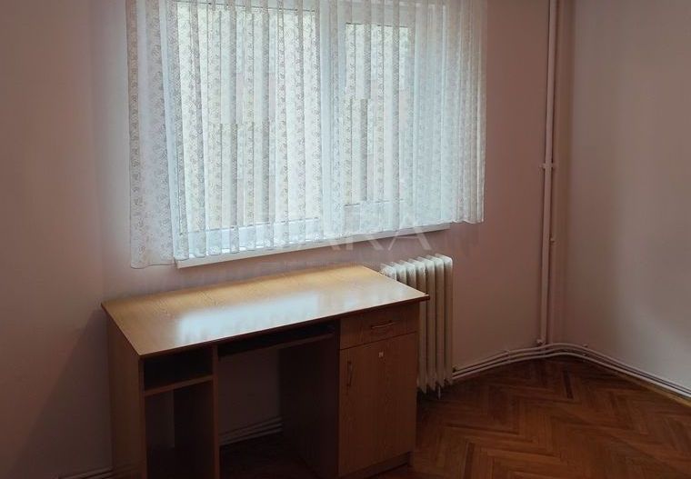 Apartament cu potențial, 3 camere, aproape de Big. - Poză 5