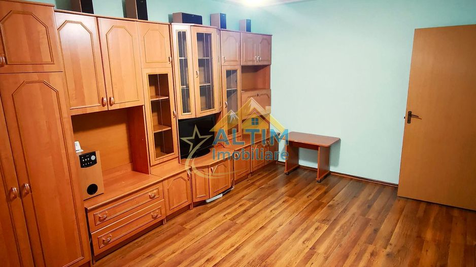 Apartment 2 camere decomandat cartier Astra, Brașov - Poză 1