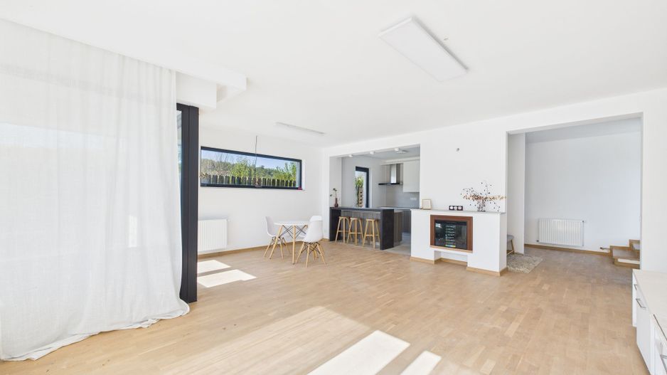 Casă modernă cu 3 dormitoare, curte și parcare – Corbeanca - Poză 3