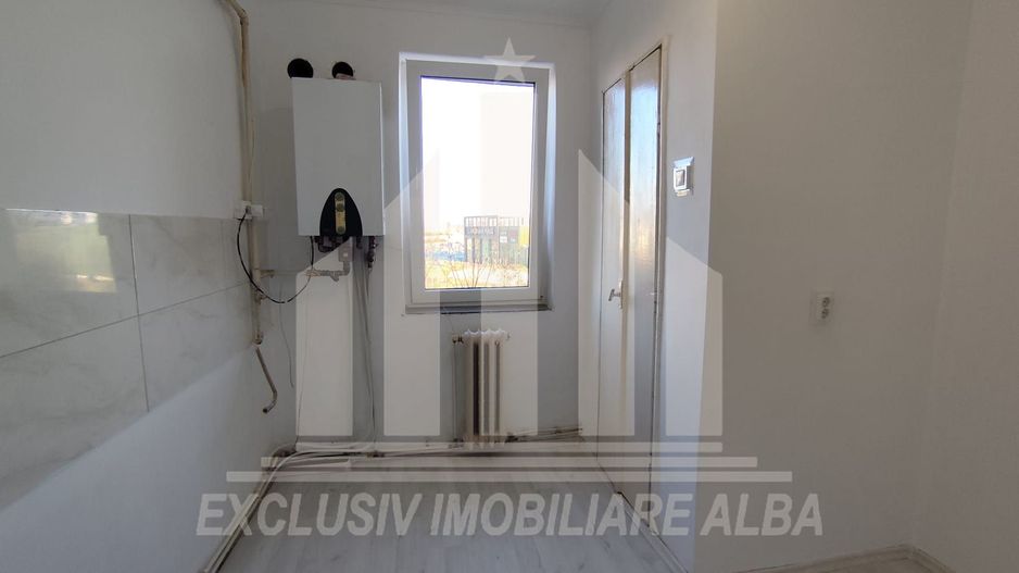 Apartament cu 2 camere decomandate, Ampoi 1 - Poză 5