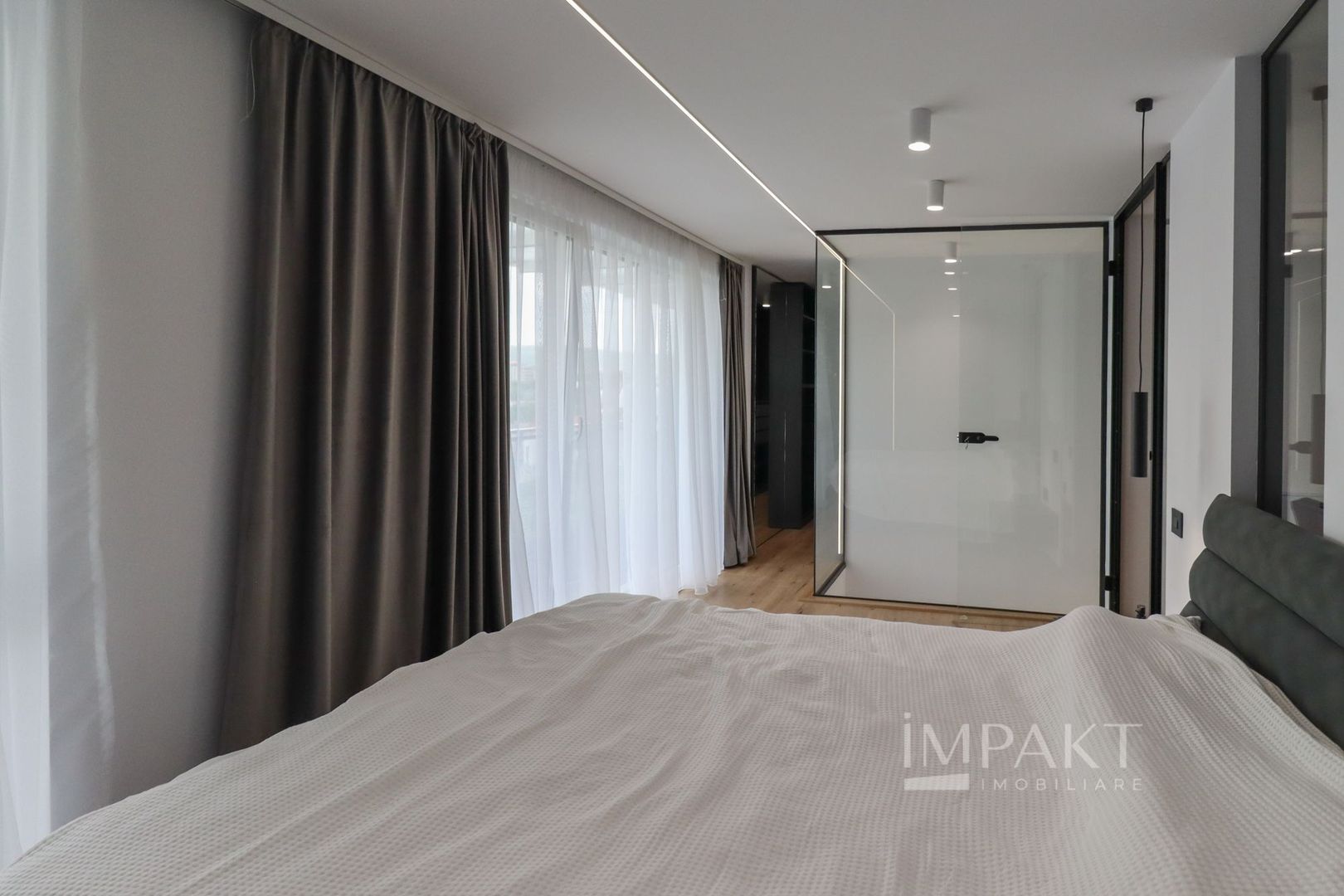 Penthouse superb situat in cartierul Dambul Rotund! - Poză 18